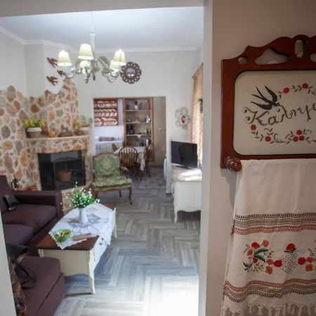 Апартаменты Vicky'S House Кефалос Экстерьер фото